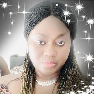 Meet your Posher, Abigail